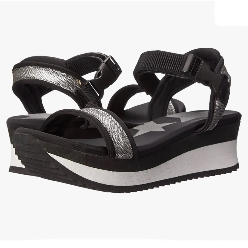 NWT Dirty Laundry Women’s Black Metallic Strappy Platform Sandal